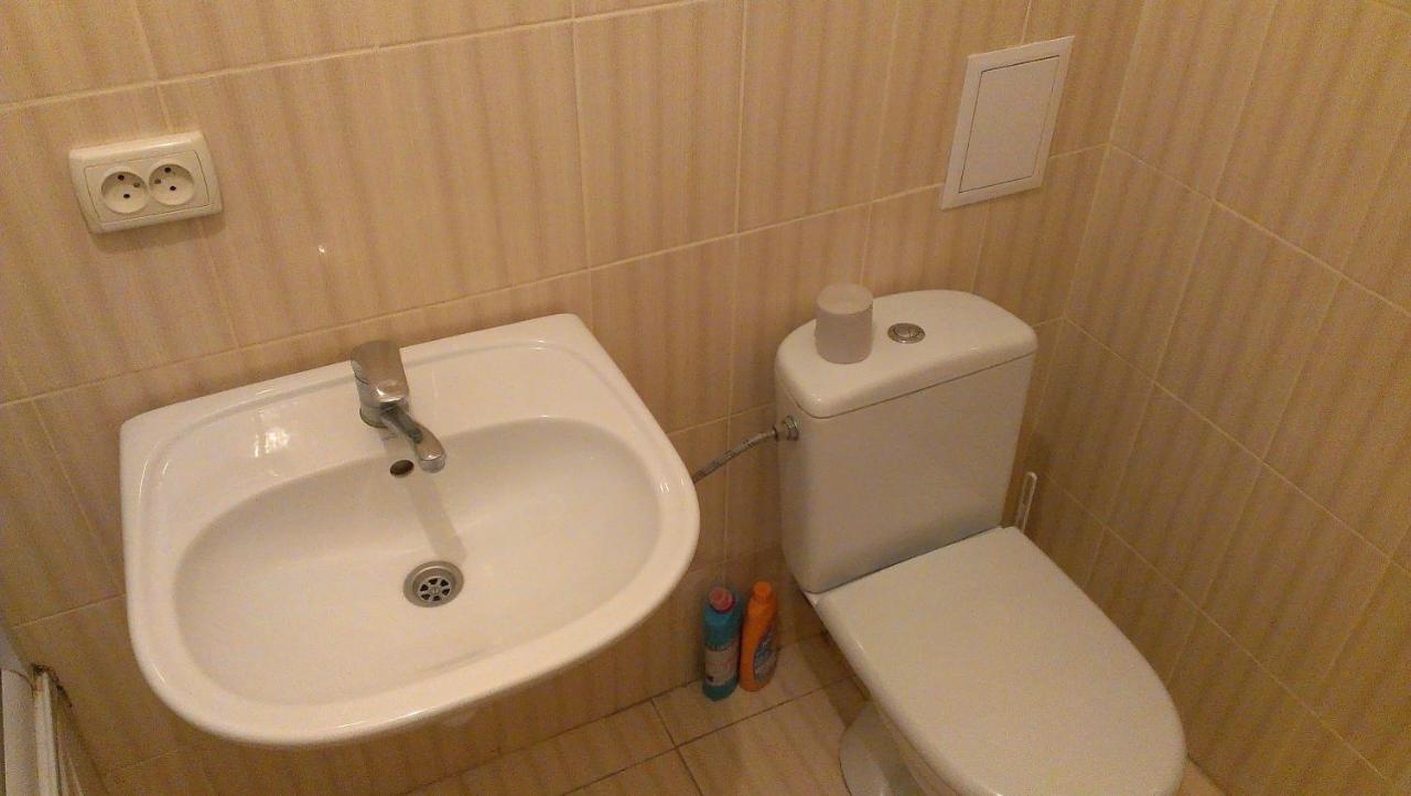 Apartment On Stepana Bandery 37 Постійне Електропостачання ลวีฟ ภายนอก รูปภาพ