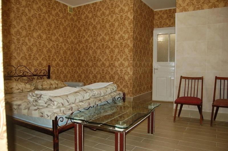 Apartment On Stepana Bandery 37 Постійне Електропостачання ลวีฟ ภายนอก รูปภาพ